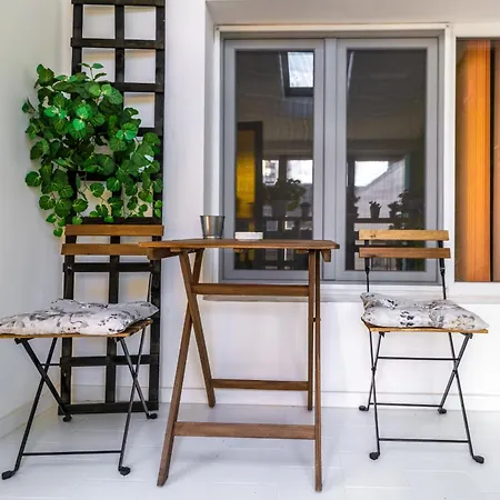 Dejavu Апартаменты *