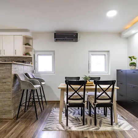 Dejavu Нови-Сад