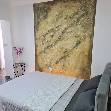 Dejavu Апартаменты